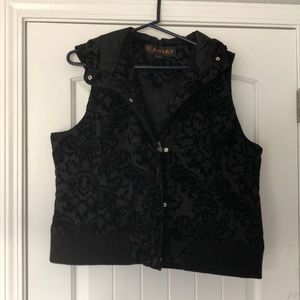 Women’s Ariat XL hooded Vest